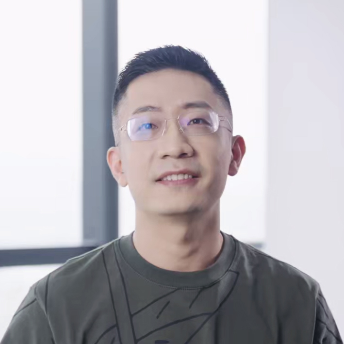 李昱